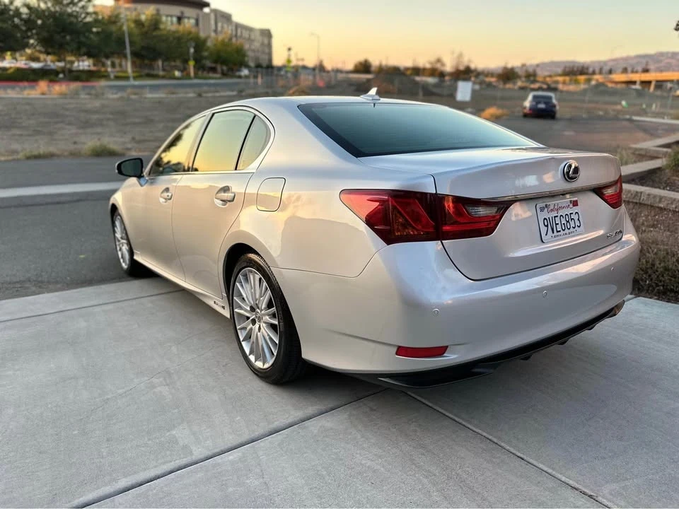 2013 Lexus GS 4th Gen - Image 15 of 18