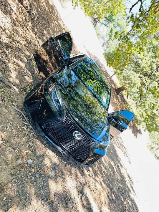 2013 Lexus GS 4th Gen - Image 2 of 4