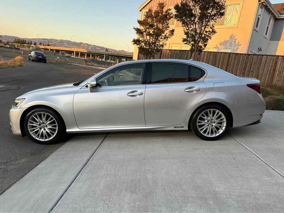 2013 Lexus GS 4th Gen - Image 18 of 20