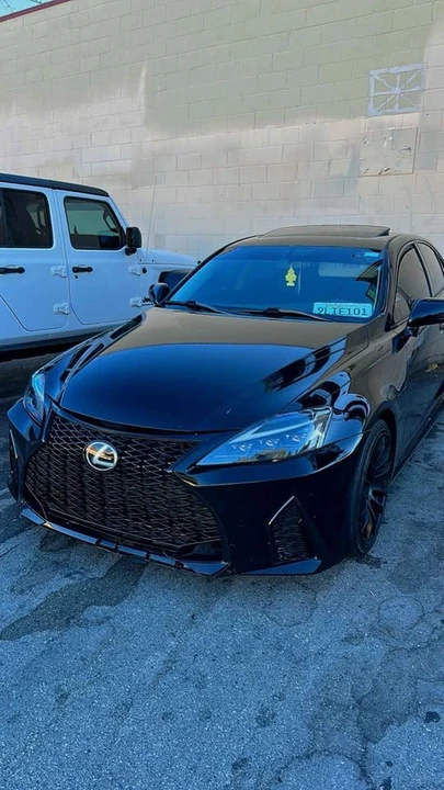 2013 Lexus GS 4th Gen - Image 3 of 4