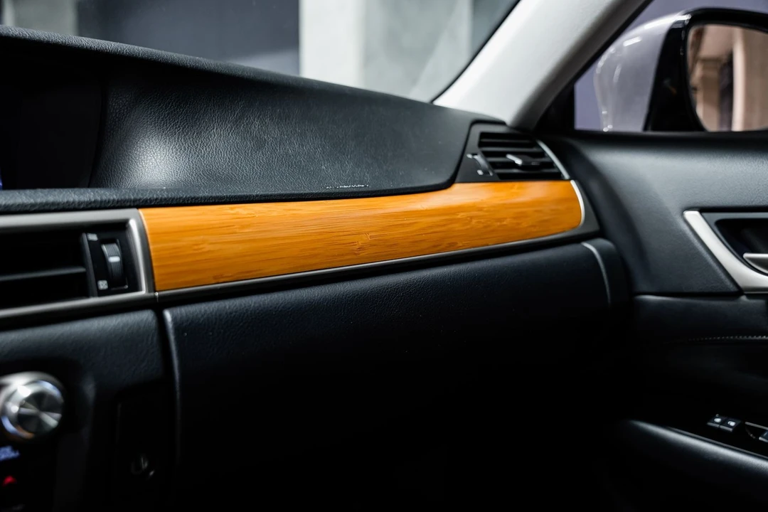 2013 Lexus GS 4th Gen - Image 21 of 31