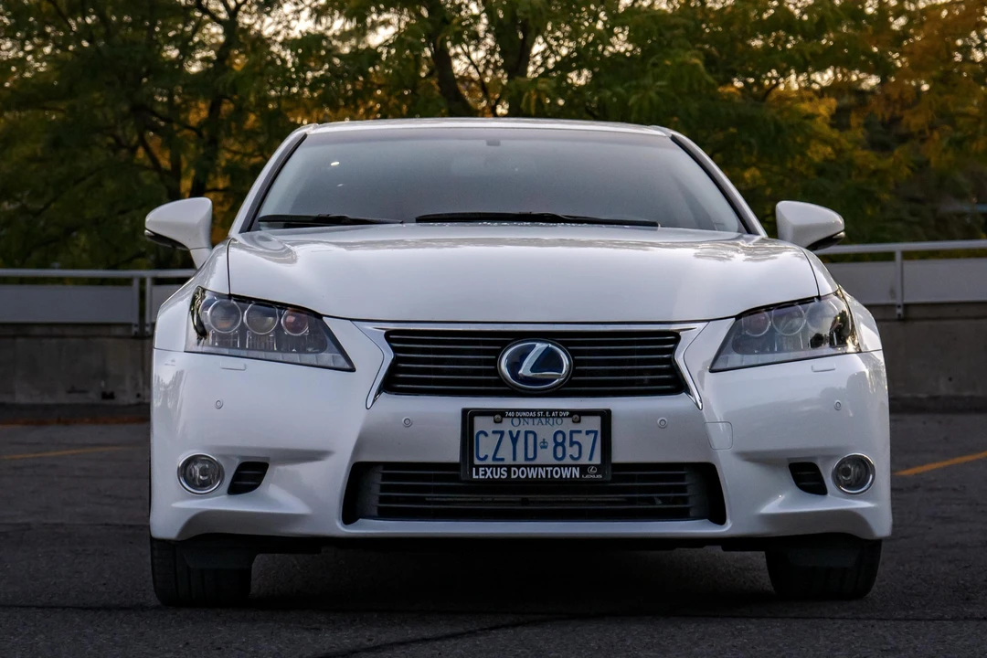 2013 Lexus GS 4th Gen - Image 6 of 31