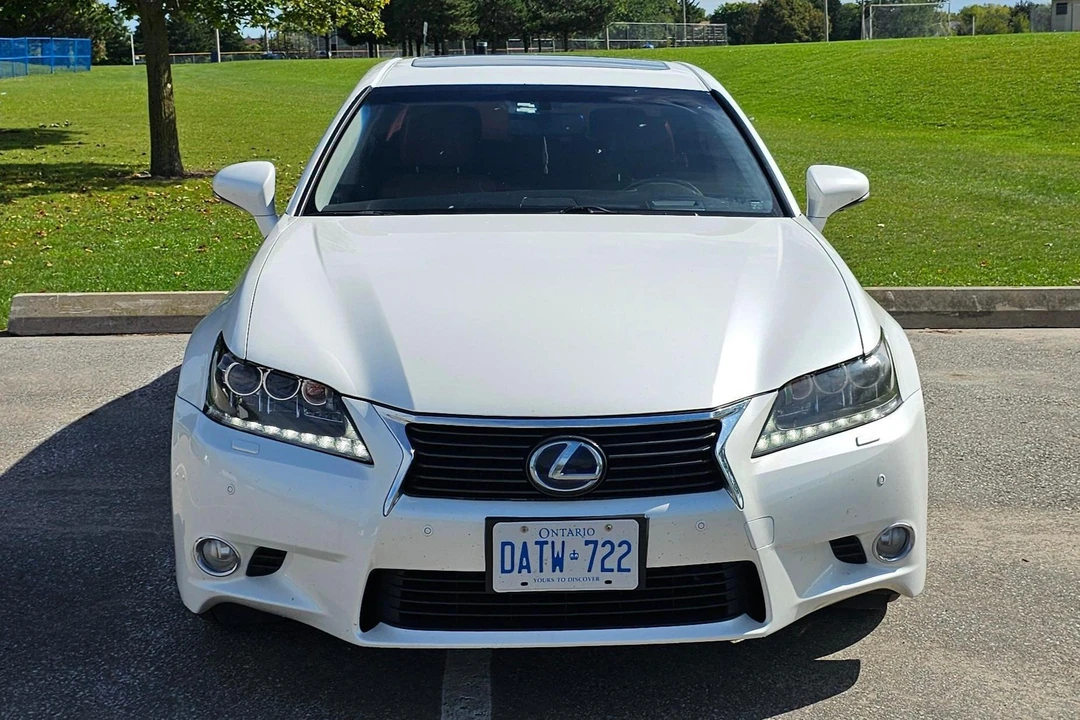 2013 Lexus GS 4th Gen - Image 2 of 31