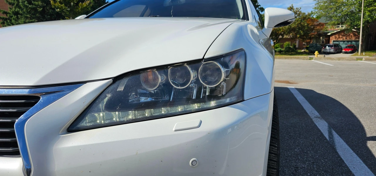 2013 Lexus GS 4th Gen - Image 17 of 31