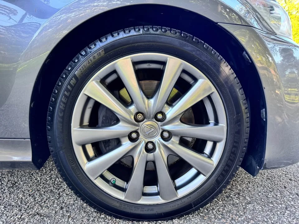 2013 Lexus GS 4th Gen - Image 19 of 20