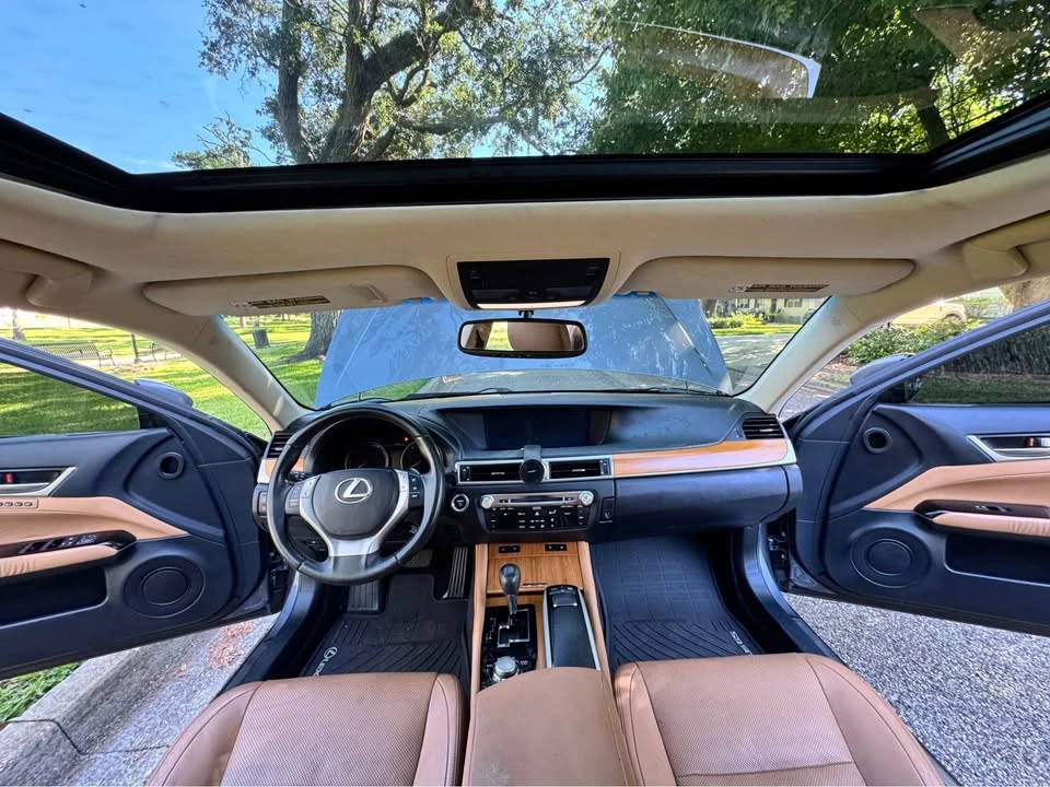 2013 Lexus GS 4th Gen - Image 18 of 20