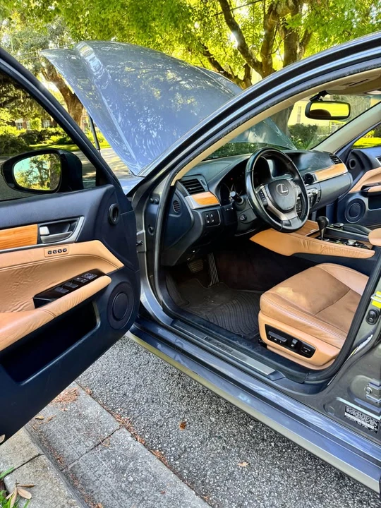 2013 Lexus GS 4th Gen - Image 11 of 20