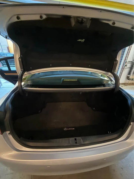 2013 Lexus GS 4th Gen - Image 13 of 15