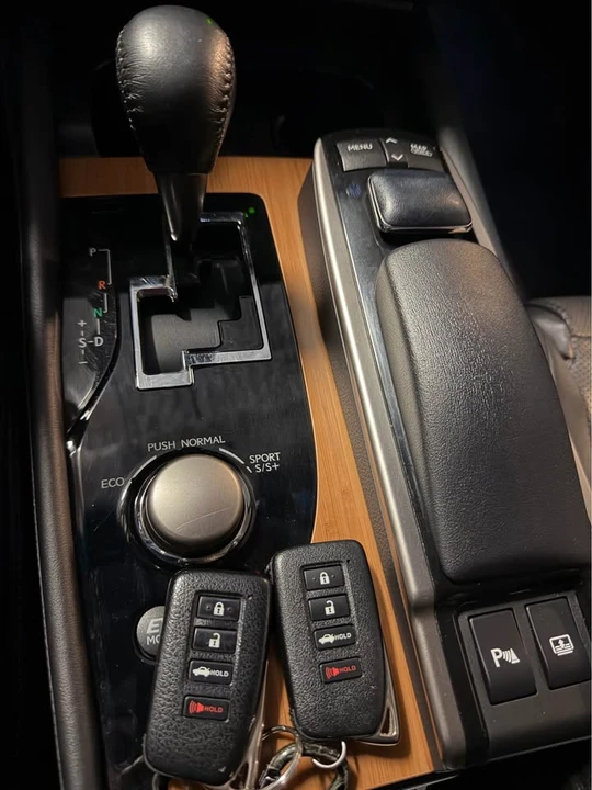 2013 Lexus GS 4th Gen - Image 14 of 14