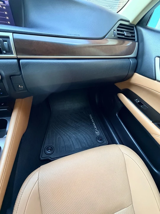 2013 Lexus GS 4th Gen - Image 13 of 24
