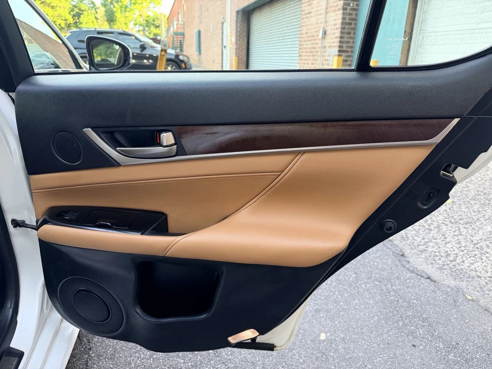 2013 Lexus GS 4th Gen - Image 20 of 24