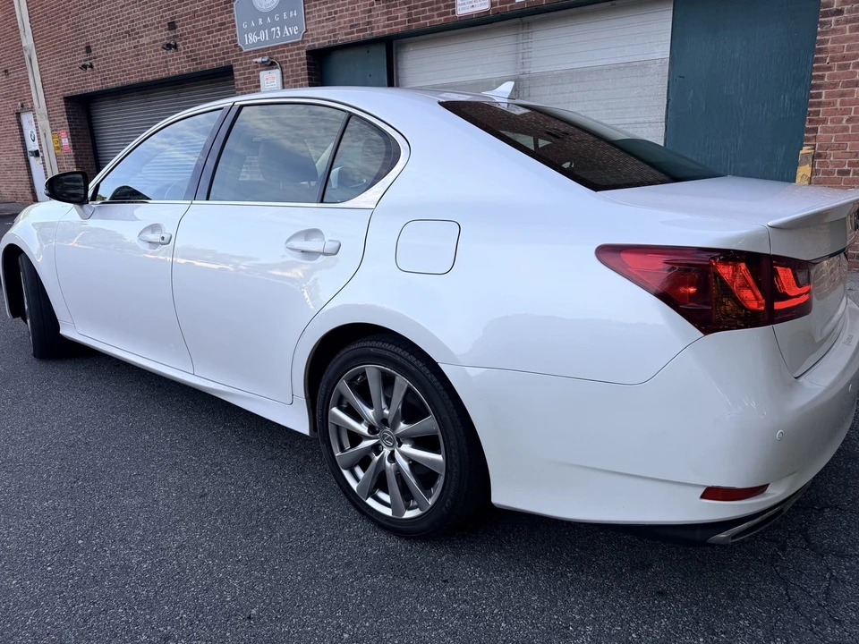 2013 Lexus GS 4th Gen - Image 3 of 24