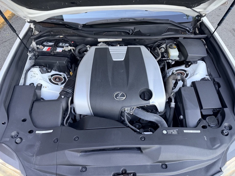2013 Lexus GS 4th Gen - Image 24 of 24