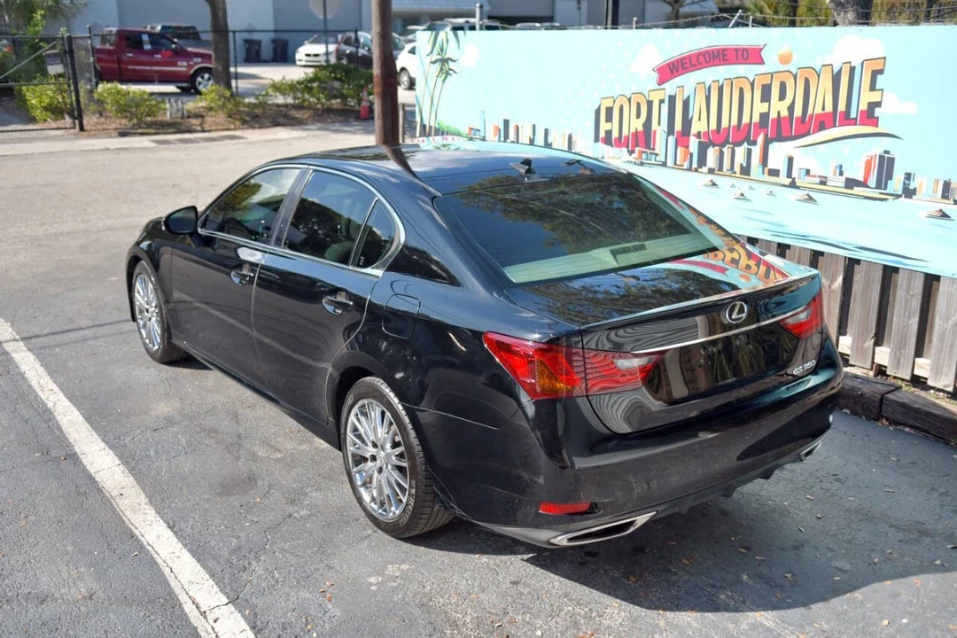 2013 Lexus GS 4th Gen - Image 12 of 12