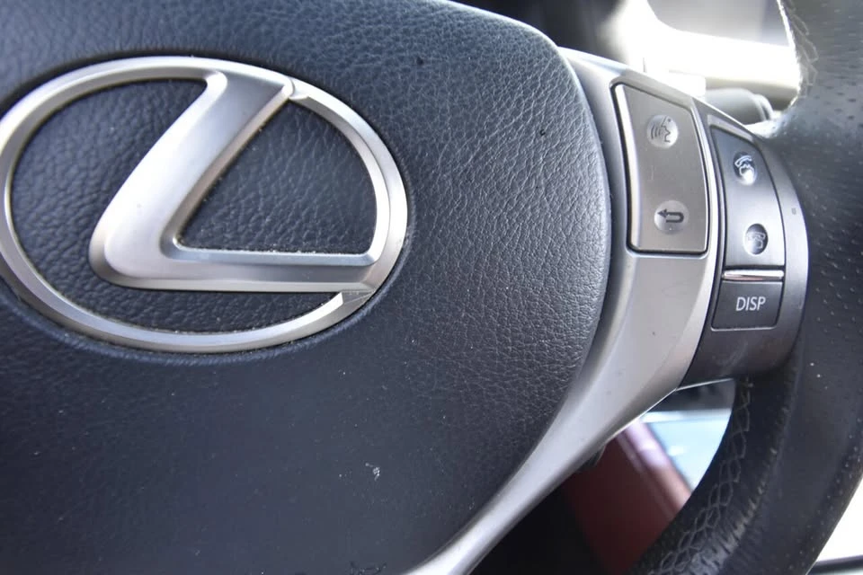 2013 Lexus GS 4th Gen - Image 17 of 20