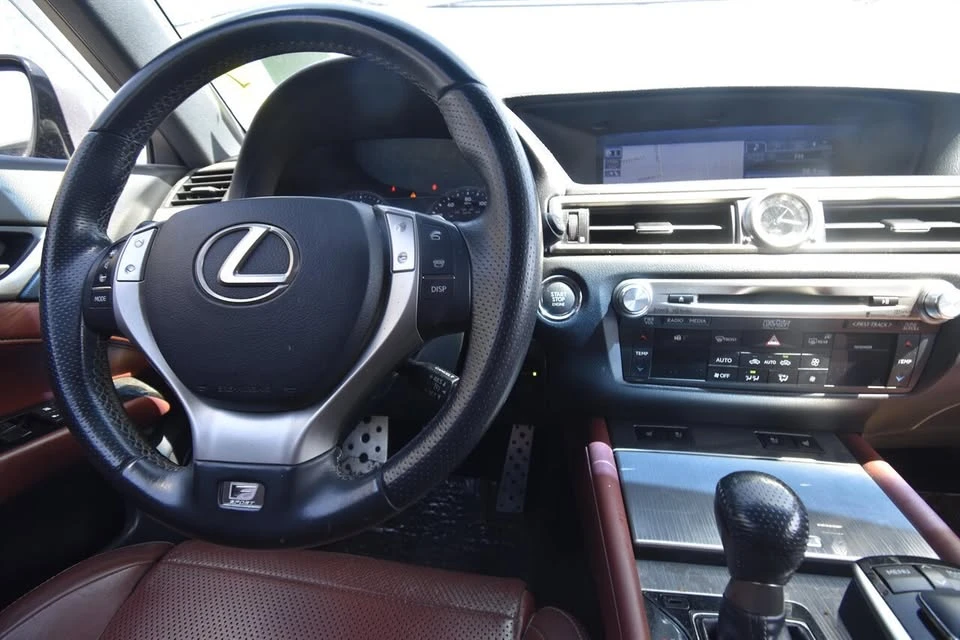 2013 Lexus GS 4th Gen - Image 8 of 20