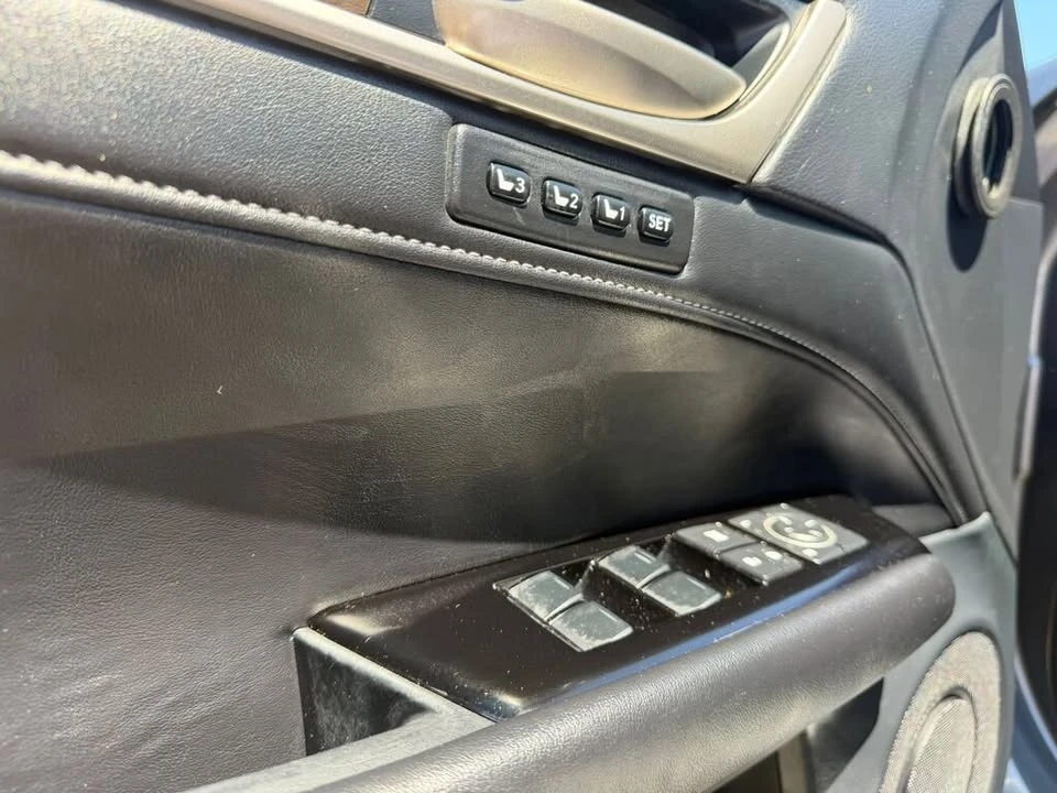 2013 Lexus GS 4th Gen - Image 10 of 20