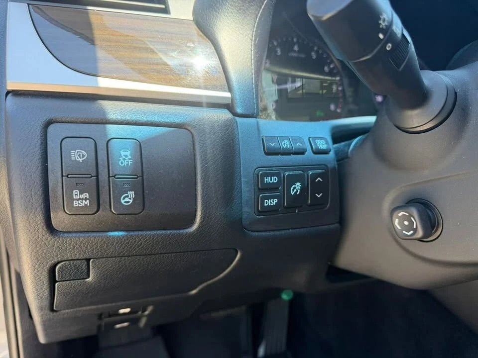 2013 Lexus GS 4th Gen - Image 12 of 20