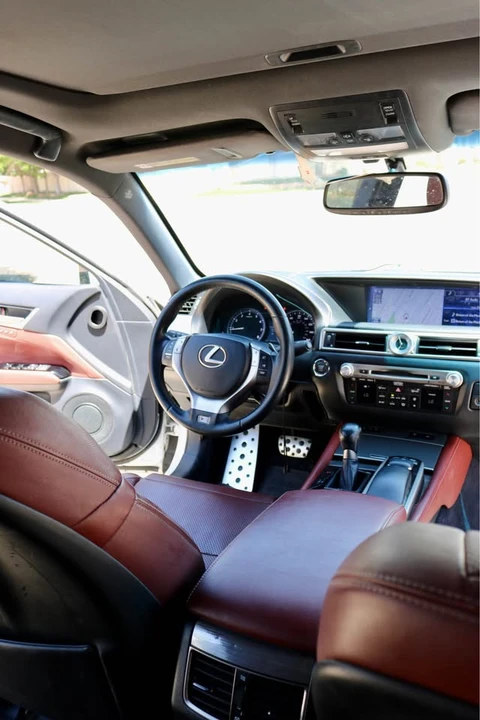 2013 Lexus GS 4th Gen - Image 6 of 12