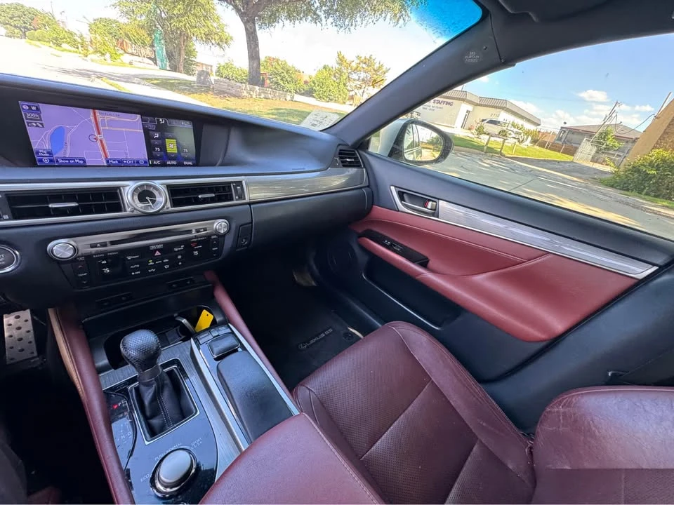 2013 Lexus GS 4th Gen - Image 11 of 11