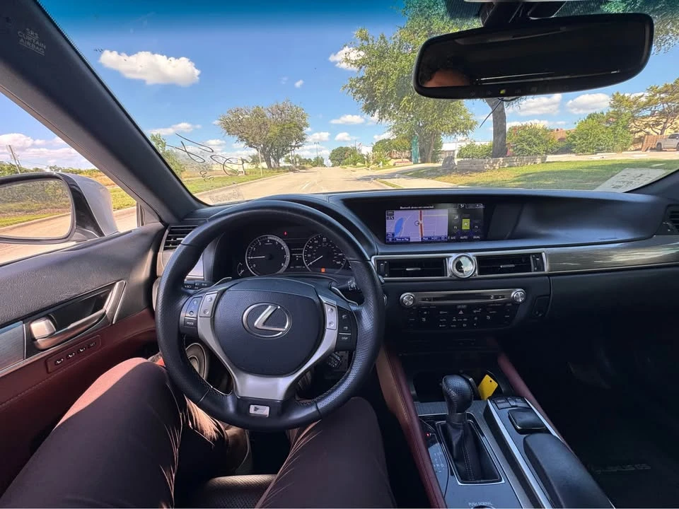 2013 Lexus GS 4th Gen - Image 9 of 11