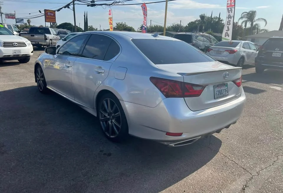 2013 Lexus GS 4th Gen - Image 2 of 2