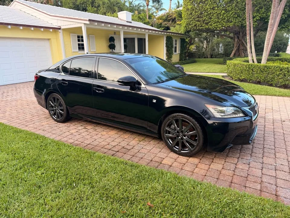 2013 Lexus GS 4th Gen - Image 2 of 9