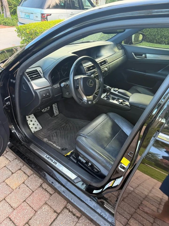 2013 Lexus GS 4th Gen - Image 8 of 9