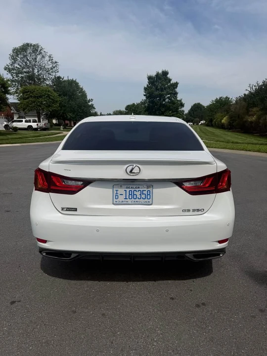 2013 Lexus GS 4th Gen - Image 3 of 16