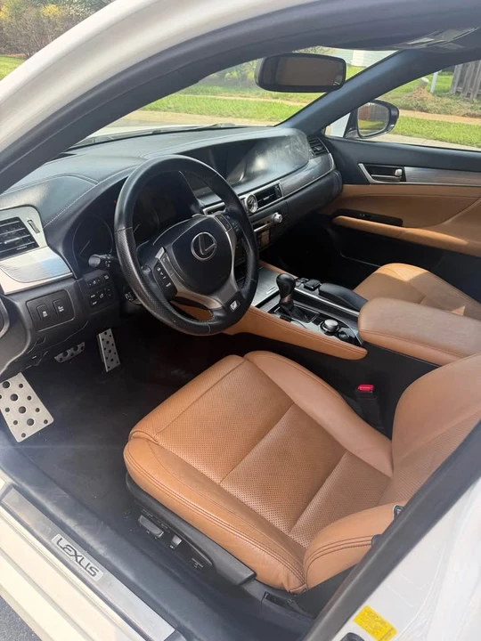 2013 Lexus GS 4th Gen - Image 6 of 16