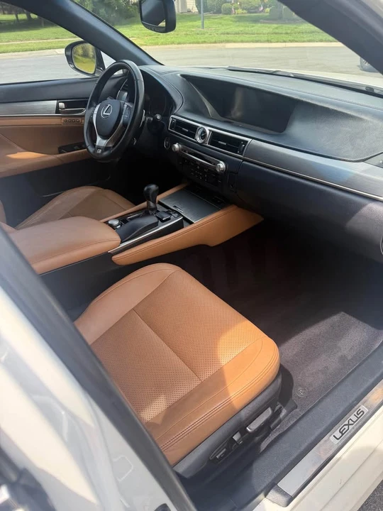 2013 Lexus GS 4th Gen - Image 7 of 16