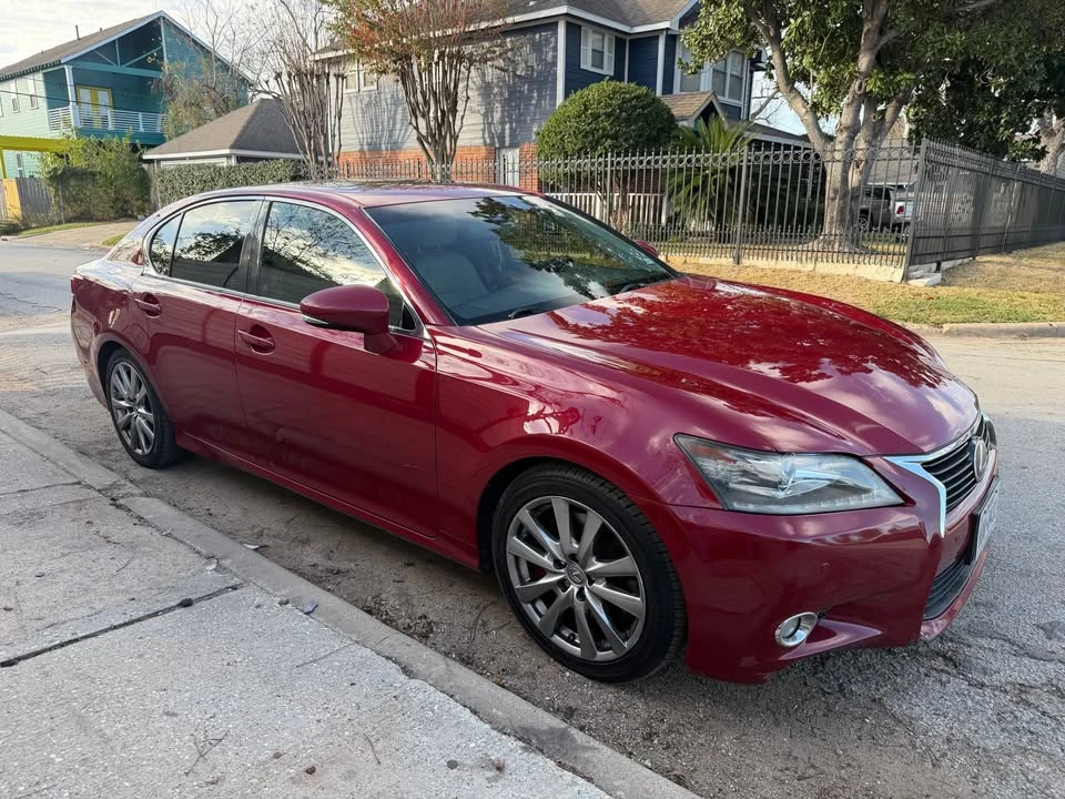 2013 Lexus GS 4th Gen - Image 5 of 10