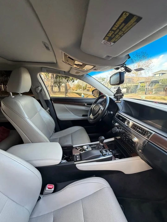 2013 Lexus GS 4th Gen - Image 7 of 10