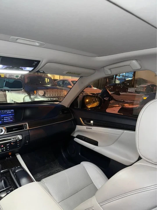 2013 Lexus GS 4th Gen - Image 17 of 20