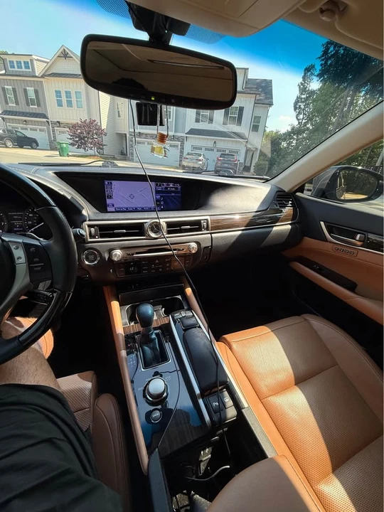 2013 Lexus GS 4th Gen - Image 15 of 17