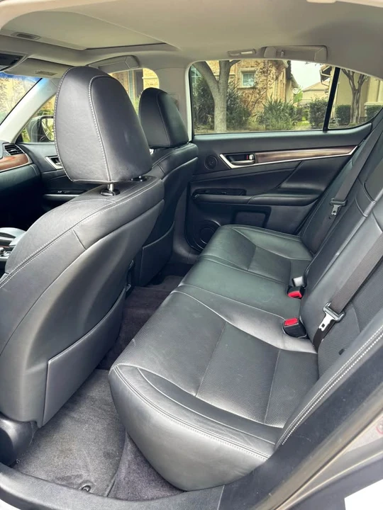 2013 Lexus GS 4th Gen - Image 13 of 15