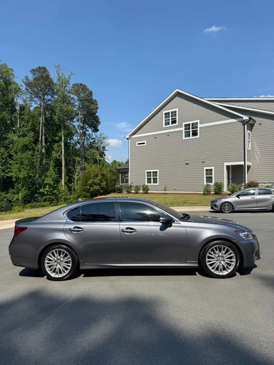 2013 Lexus GS 4th Gen - Image 3 of 17