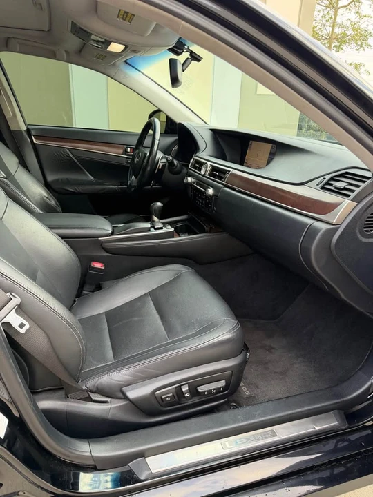 2013 Lexus GS 4th Gen - Image 6 of 21