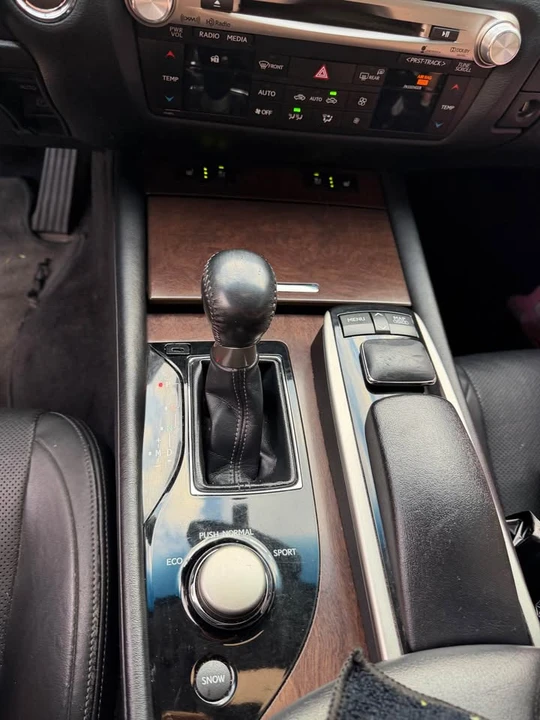 2013 Lexus GS 4th Gen - Image 20 of 21