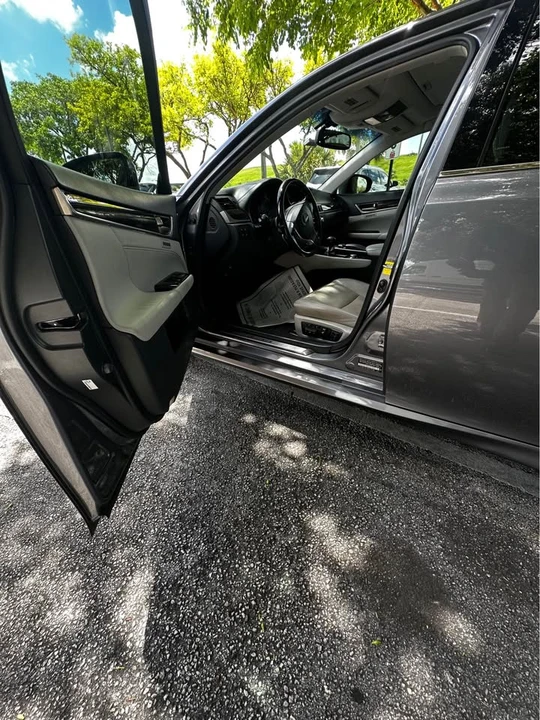 2013 Lexus GS 4th Gen - Image 12 of 20