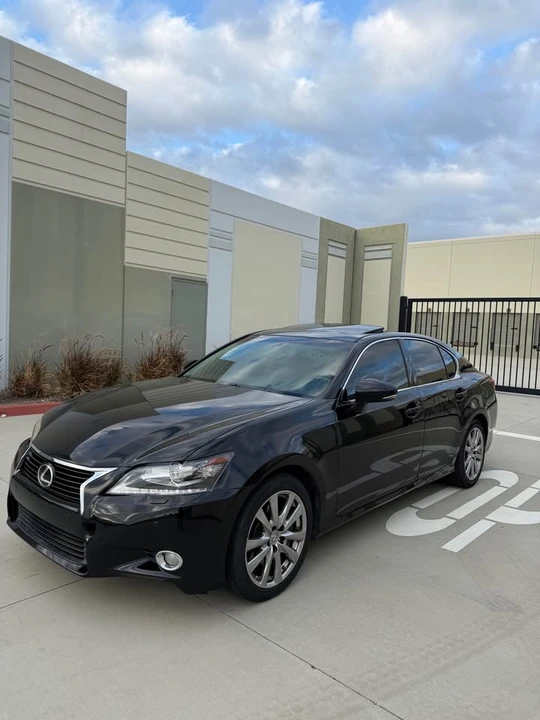 2013 Lexus GS 4th Gen - Image 2 of 21