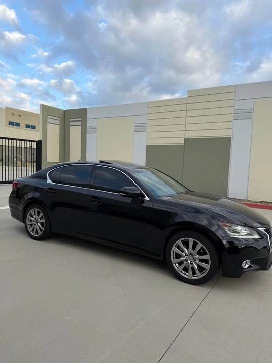 2013 Lexus GS 4th Gen - Image 5 of 21