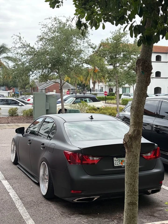2013 Lexus GS 4th Gen - Image 2 of 3