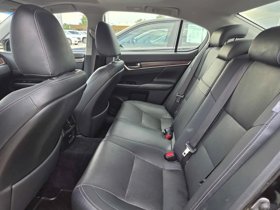 2013 Lexus GS 4th Gen - Image 5 of 9