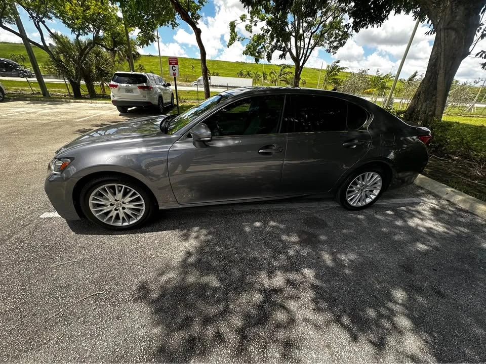 2013 Lexus GS 4th Gen - Image 13 of 20