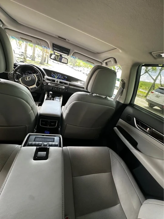 2013 Lexus GS 4th Gen - Image 17 of 20