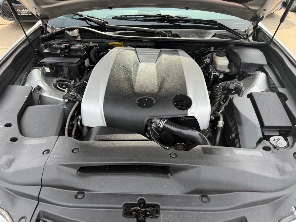 2013 Lexus GS 4th Gen - Image 17 of 20