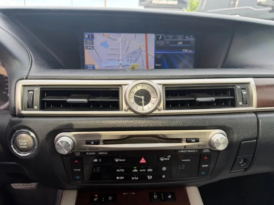 2013 Lexus GS 4th Gen - Image 13 of 20