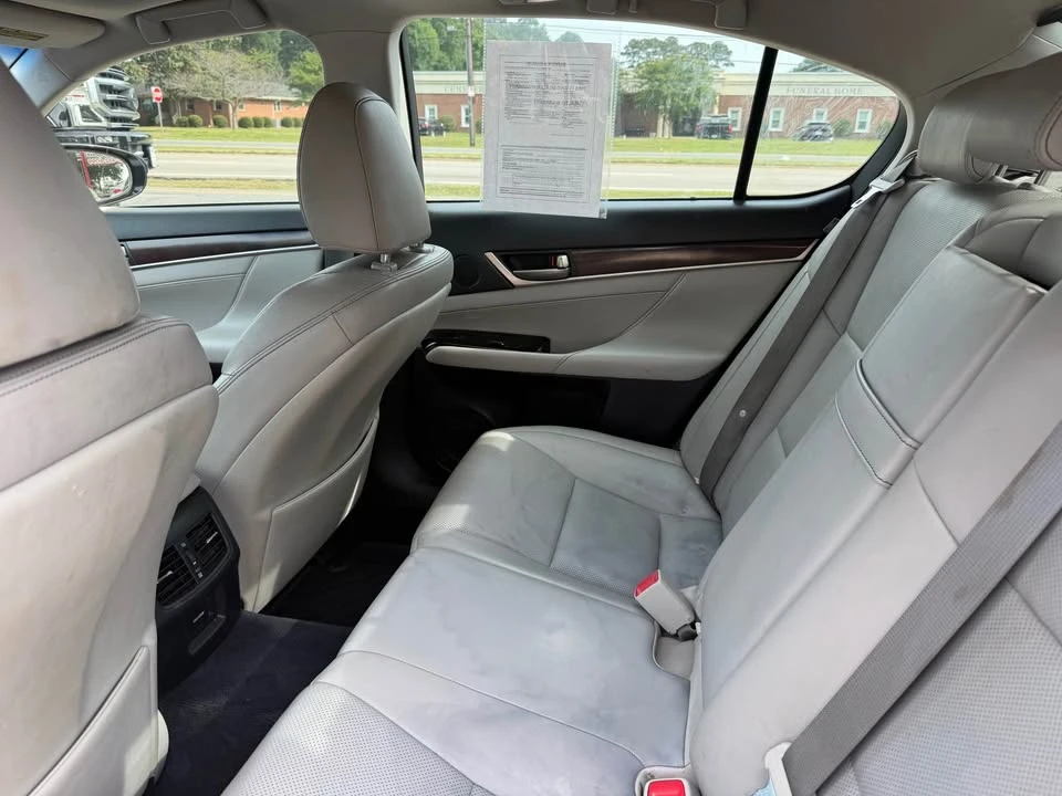 2013 Lexus GS 4th Gen - Image 12 of 20
