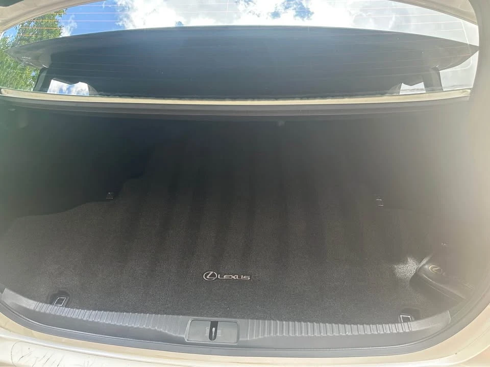 2013 Lexus GS 4th Gen - Image 13 of 15